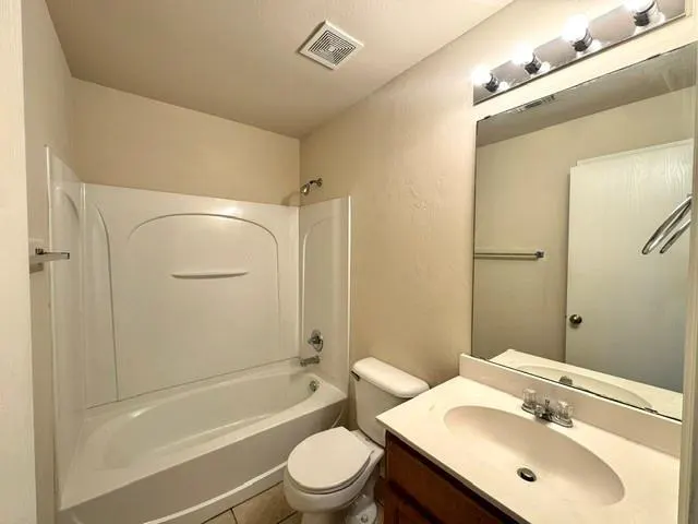 Photo 20 — 9608 SW 29th Terrace, Oklahoma City, OK 73128