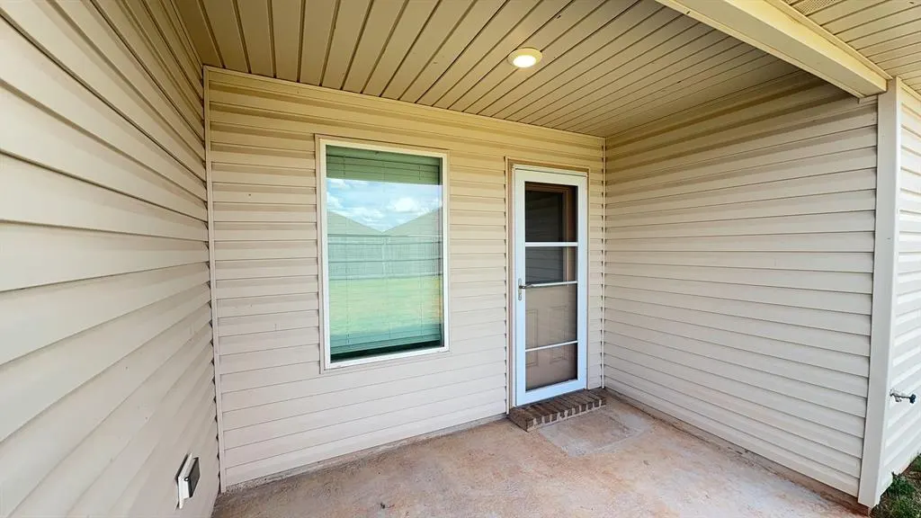 Photo 17 — 4112 Moonlight Road, Mustang, OK 73064