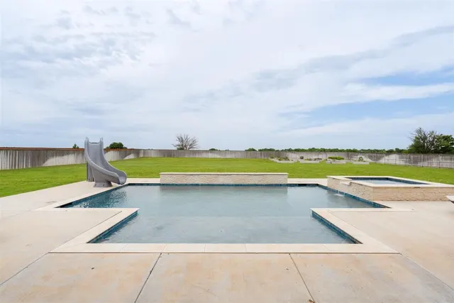 Photo 4 — 2225 NW 227th Street, Edmond, OK 73025