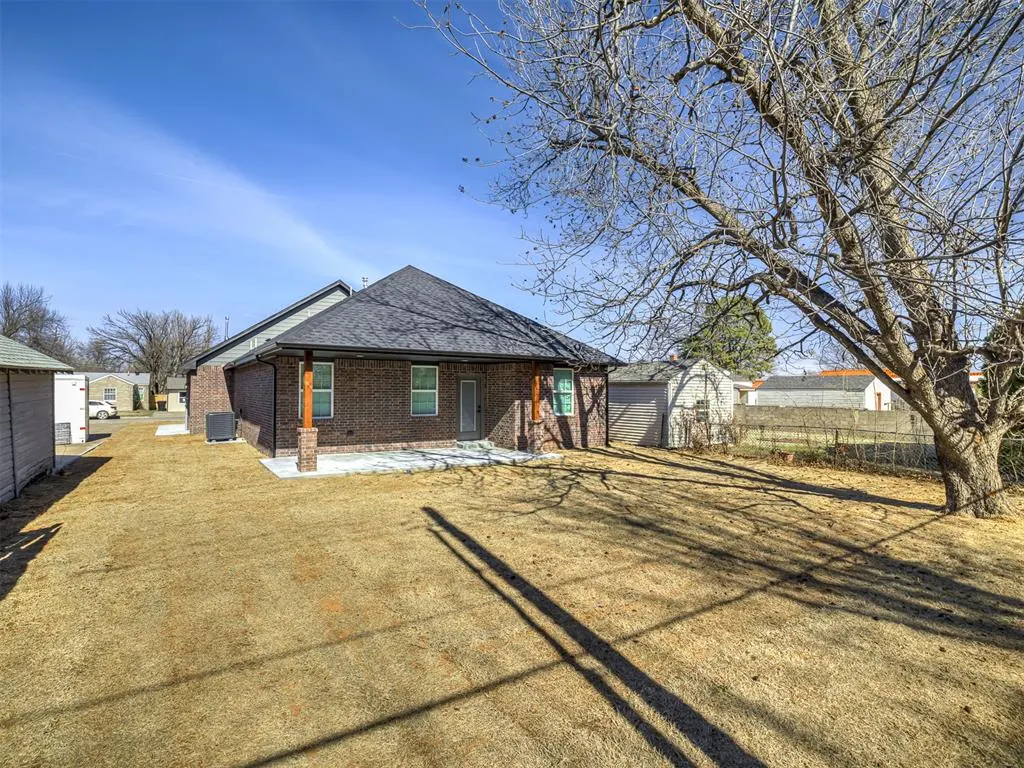 Photo 43 — 3032 NW 30th Street, Oklahoma City, OK 73112