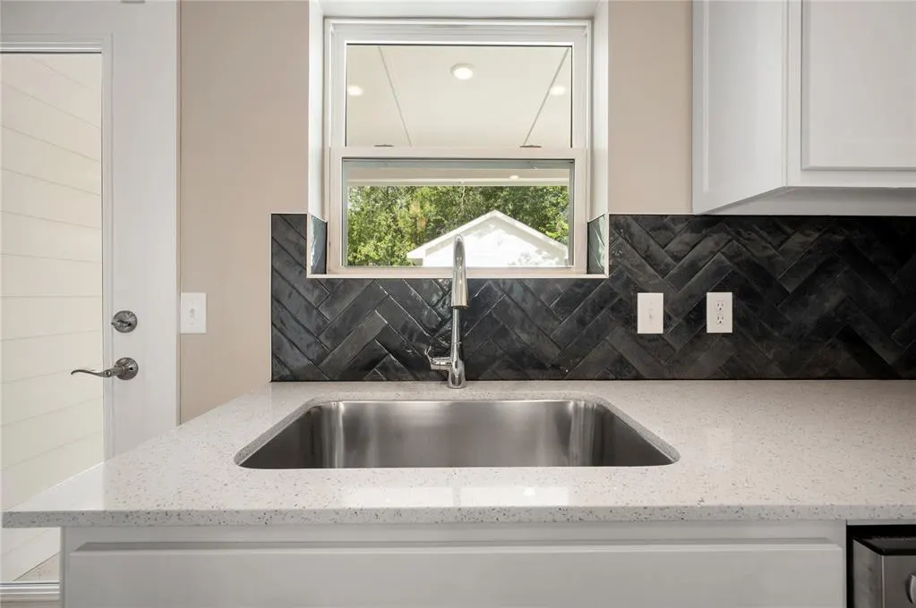 Photo 24 — 2122 Sherman Avenue, Oklahoma City, OK 73111