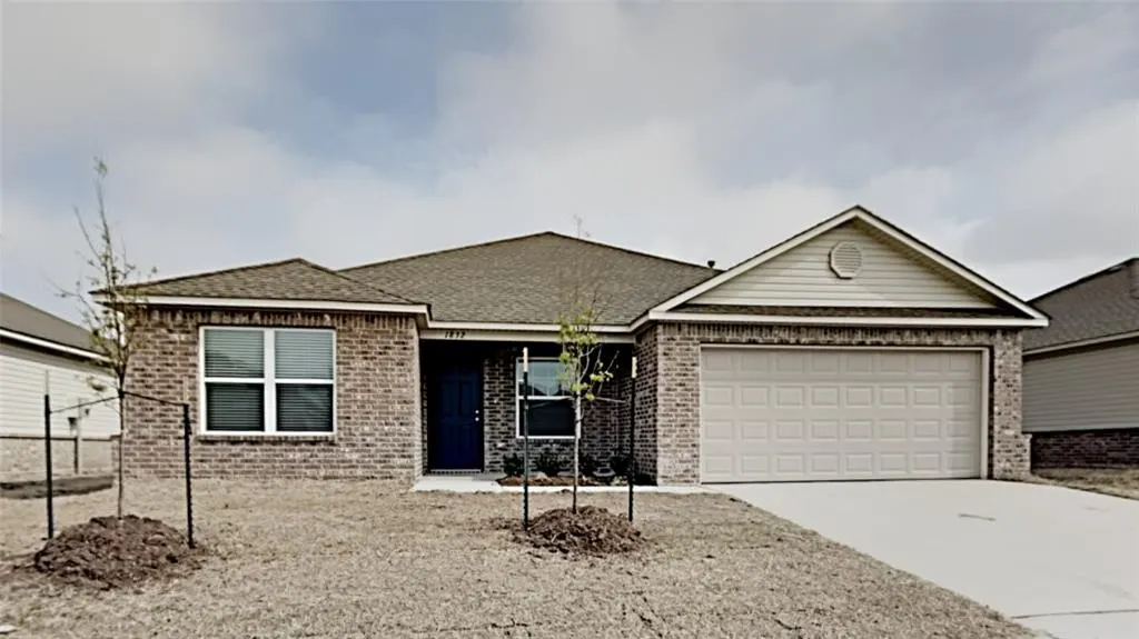 Front exterior — 1832 Jack Rabbit Lane, El Reno, OK 73036