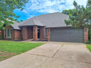 Sold home at 520 NW 167th Street