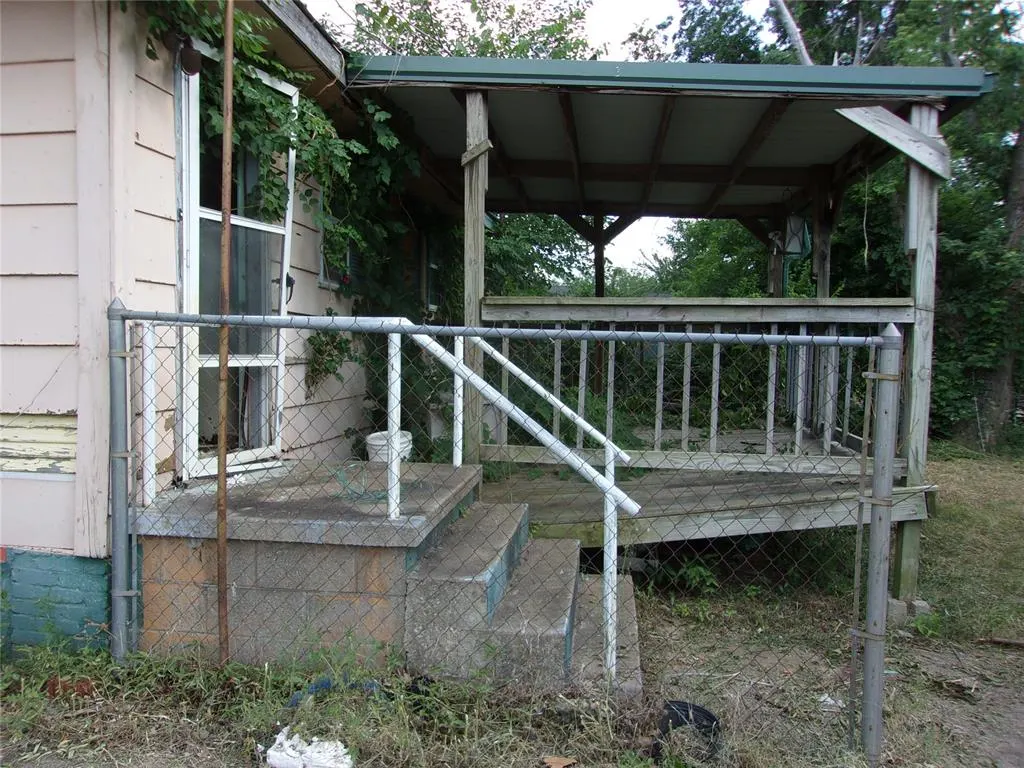 Photo 7 — 1610 N Park Avenue, Shawnee, OK 74804