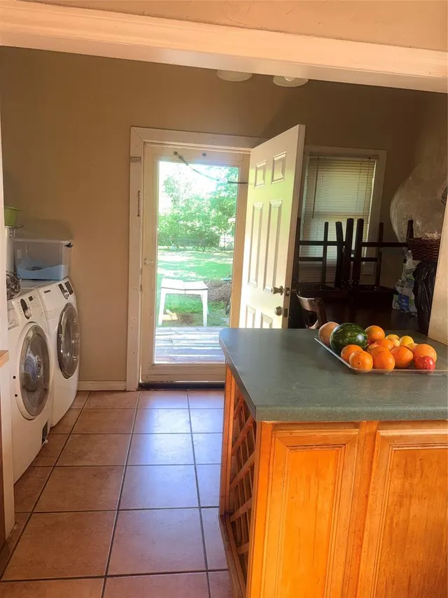 Photo 6 — 1812 NW 32nd Street, Oklahoma City, OK 73118