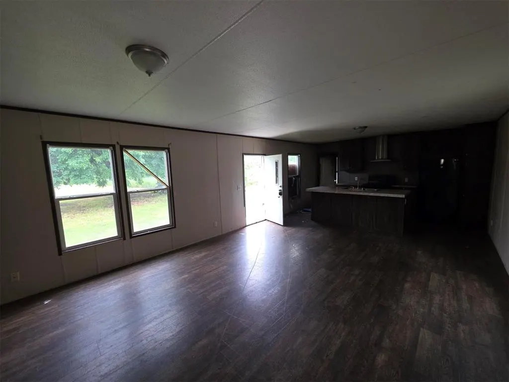 Photo 8 — 420 E Douglas Street, Earlsboro, OK 74840
