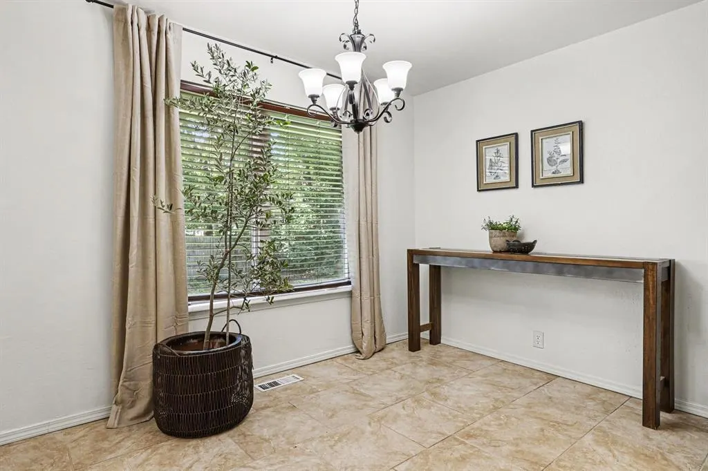 Photo 12 — 1316 Mockingbird Lane, Edmond, OK 73034