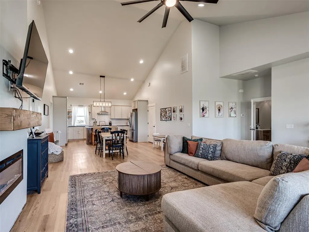 Photo 10 — 17060 W Camp Road, Cashion, OK 73016