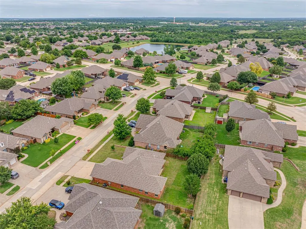 Photo 46 — 417 Summit Bend, Norman, OK 73071