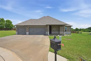 Sold home at 1405 Katelyn Court