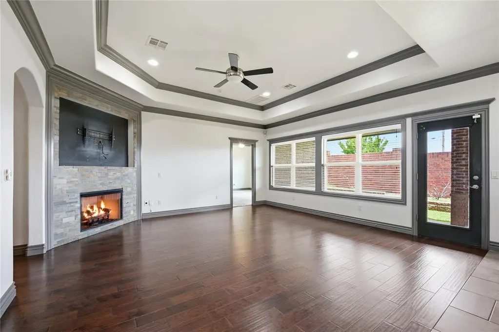 Photo 5 — 1405 Katelyn Court, Yukon, OK 73099