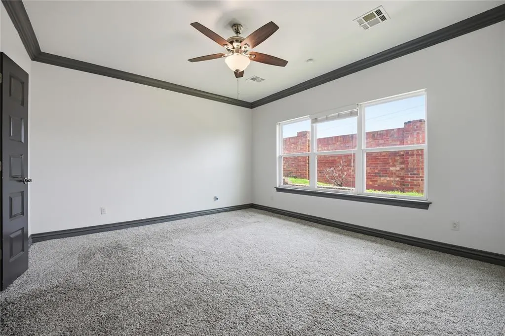 Photo 11 — 1405 Katelyn Court, Yukon, OK 73099