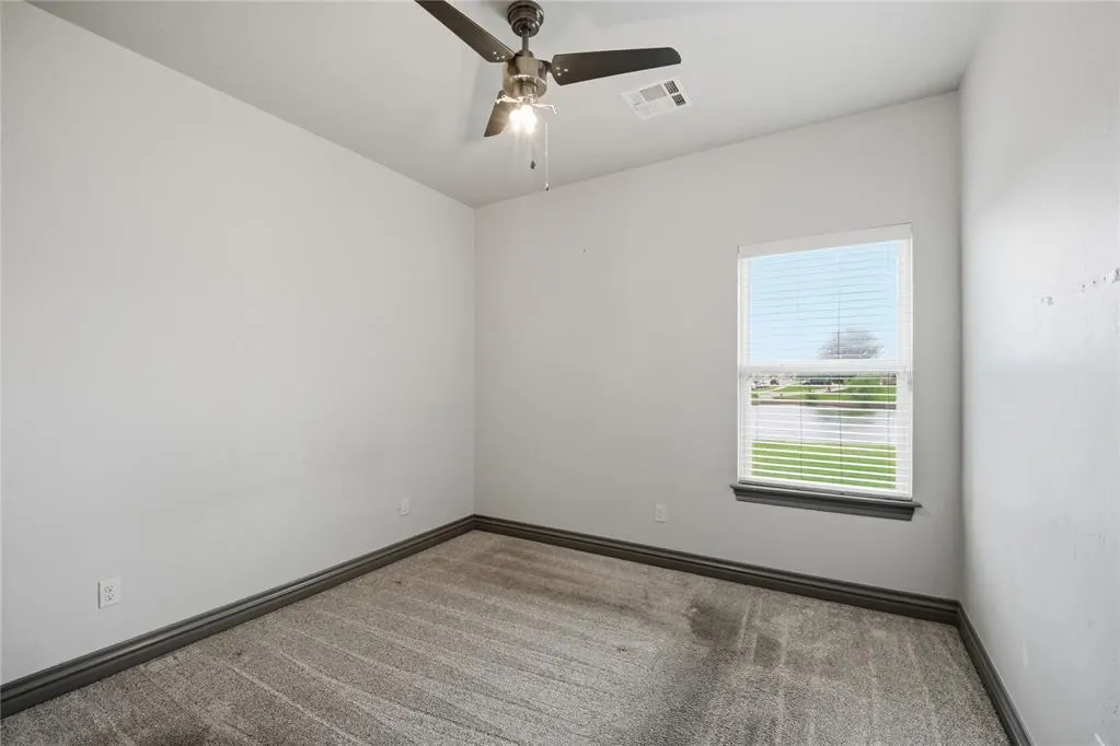 Photo 19 — 1405 Katelyn Court, Yukon, OK 73099