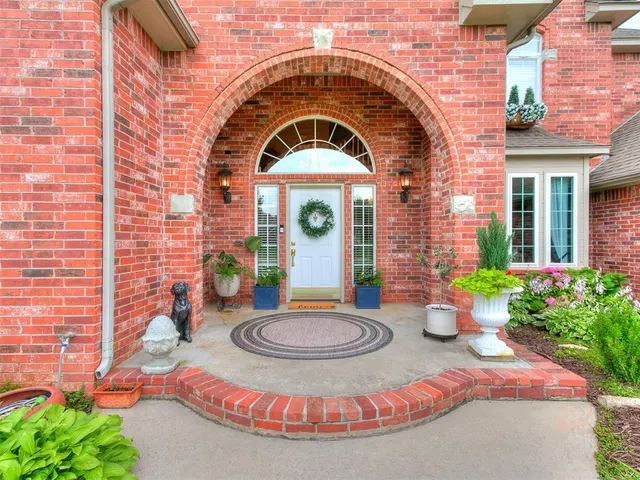 Photo 5 — 321 Hickory Forest Drive, Choctaw, OK 73020