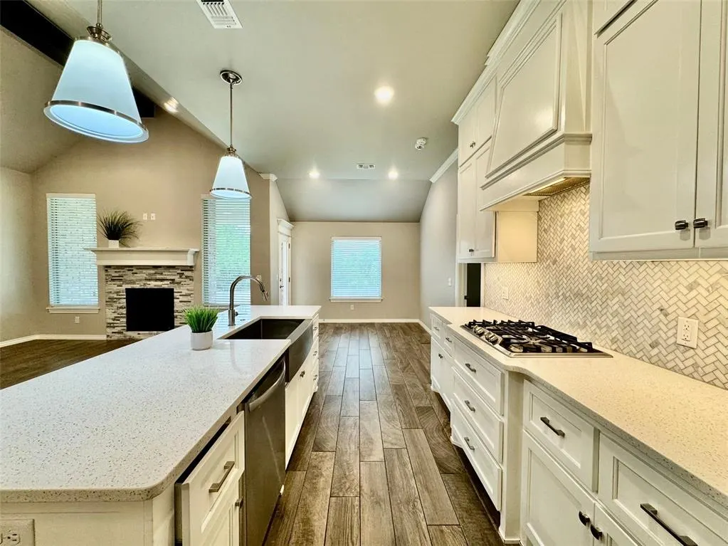 Photo 17 — 8332 Rainier Street, Edmond, OK 73034
