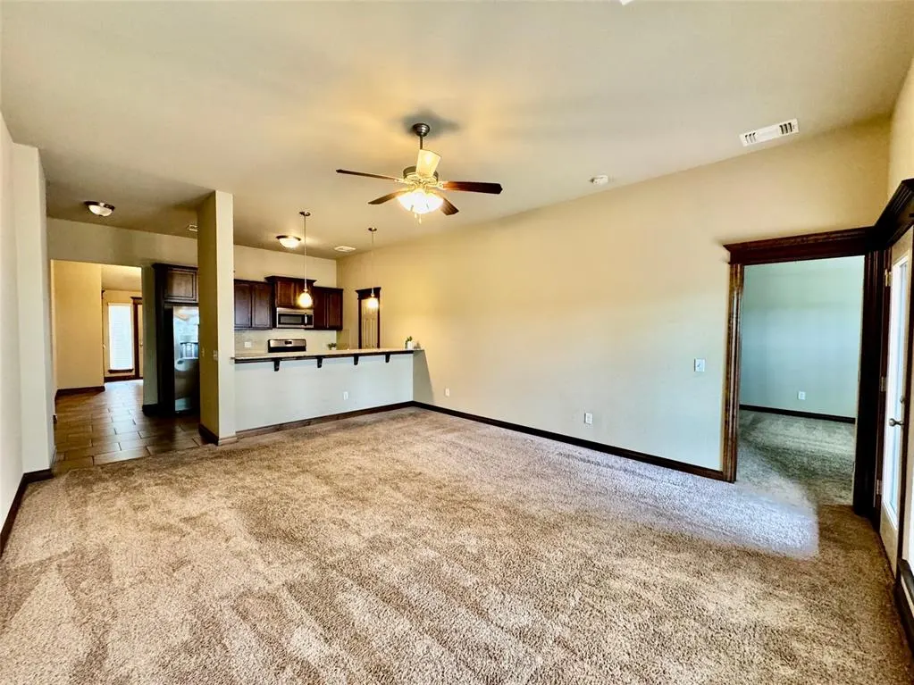 Photo 4 — 18210 Manera Way, Edmond, OK 73012