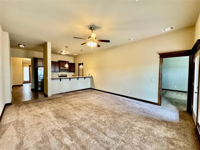 Photo 4 — 18210 Manera Way, Edmond, OK 73012