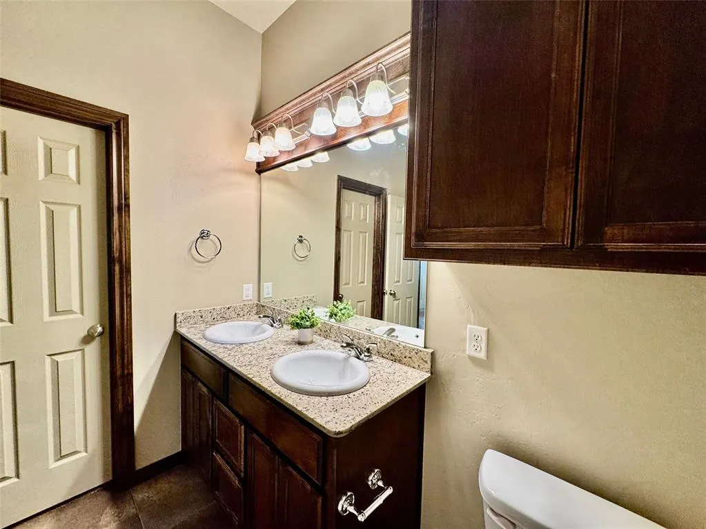 Photo 23 — 18210 Manera Way, Edmond, OK 73012