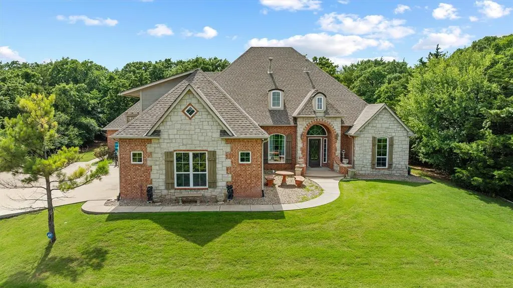 Photo 4 — 6405 Valley Ridge Drive, Edmond, OK 73034
