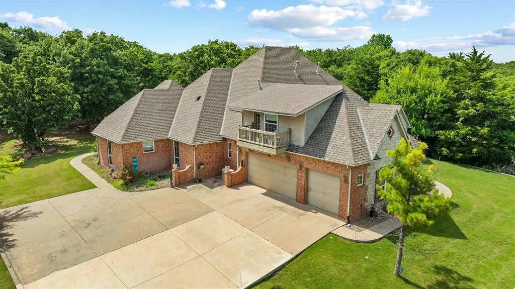 Photo 5 — 6405 Valley Ridge Drive, Edmond, OK 73034