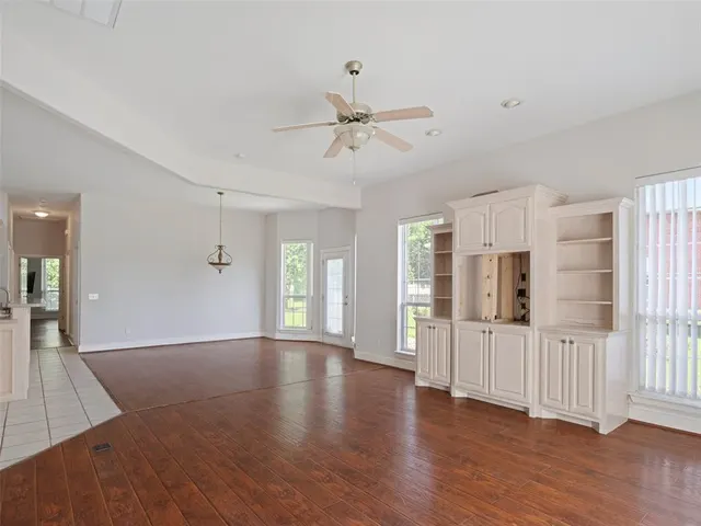 Photo 3 — 10513 S Santa Fe Avenue, Oklahoma City, OK 73170