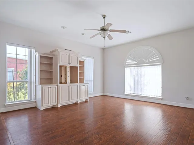 Photo 6 — 10513 S Santa Fe Avenue, Oklahoma City, OK 73170