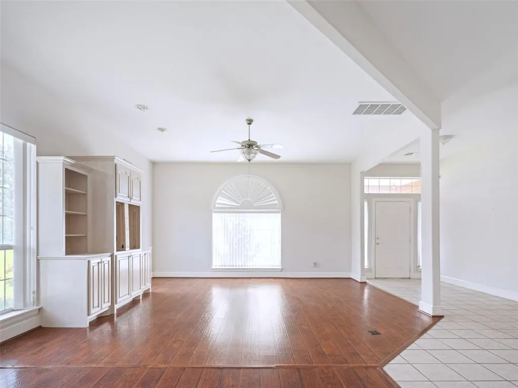 Photo 7 — 10513 S Santa Fe Avenue, Oklahoma City, OK 73170