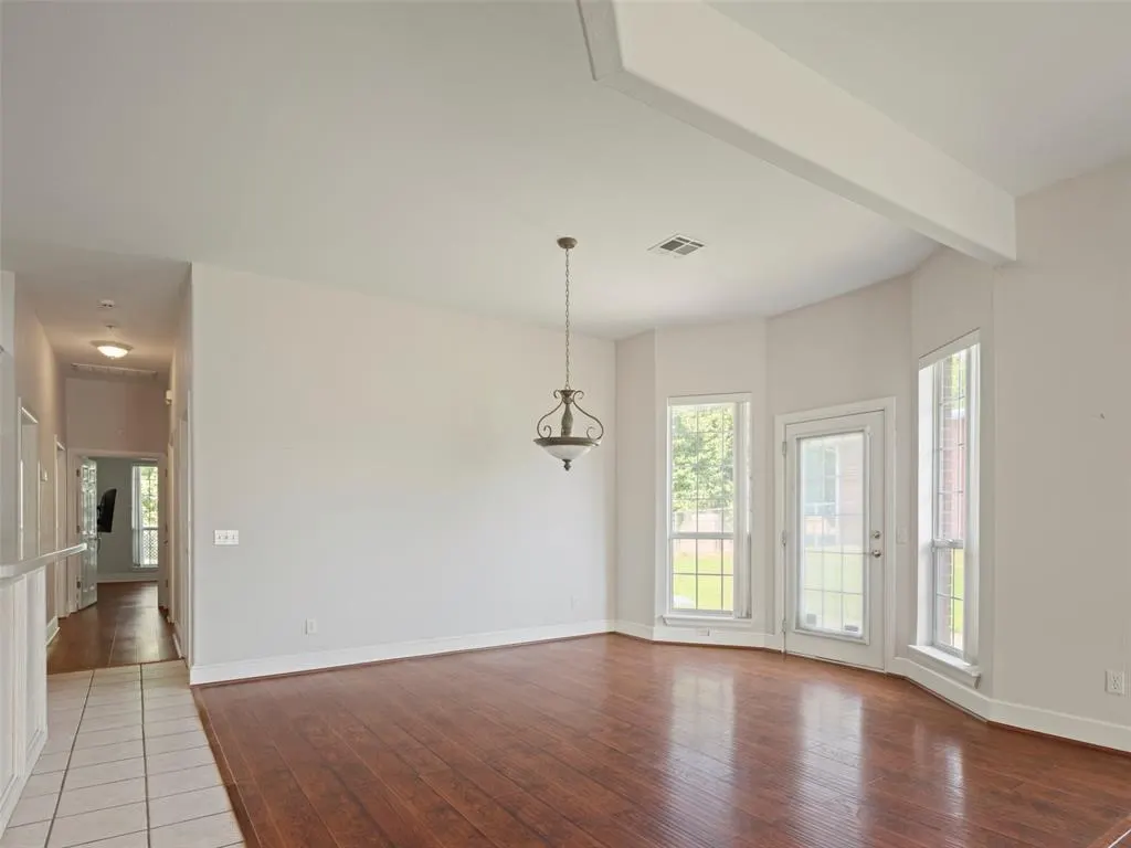Photo 19 — 10513 S Santa Fe Avenue, Oklahoma City, OK 73170