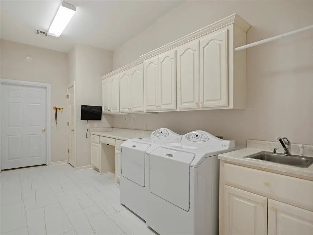 Photo 37 — 10513 S Santa Fe Avenue, Oklahoma City, OK 73170