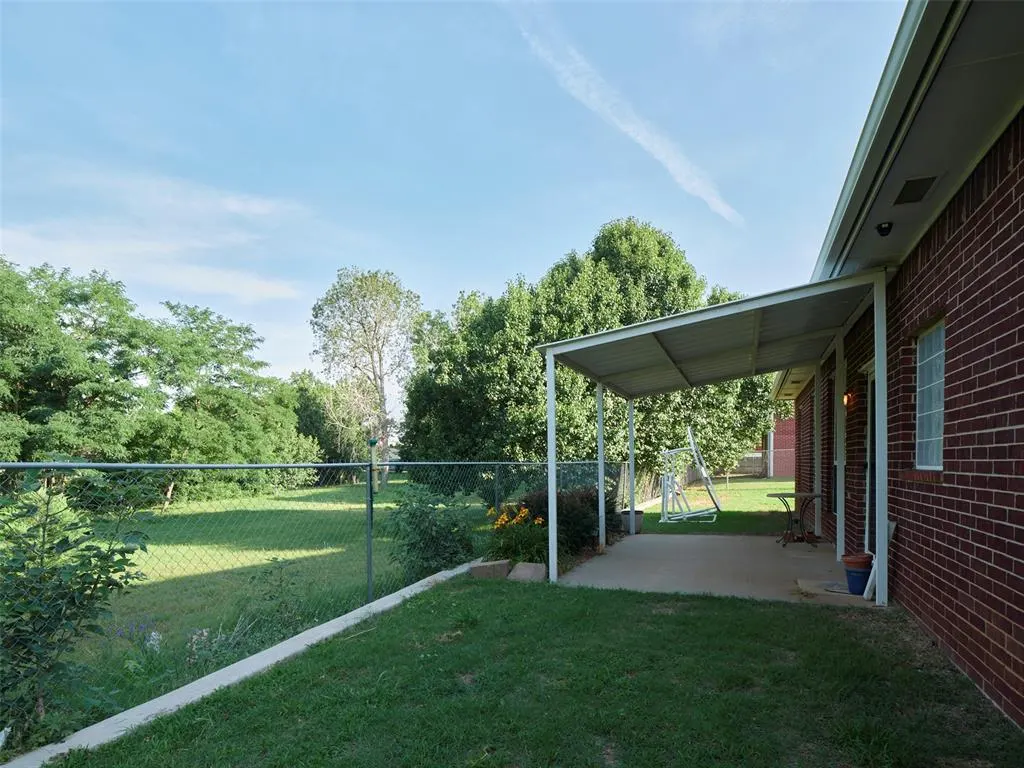 Photo 44 — 10513 S Santa Fe Avenue, Oklahoma City, OK 73170