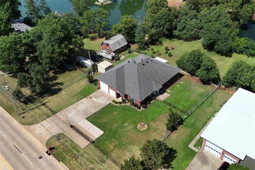Photo 48 — 10513 S Santa Fe Avenue, Oklahoma City, OK 73170