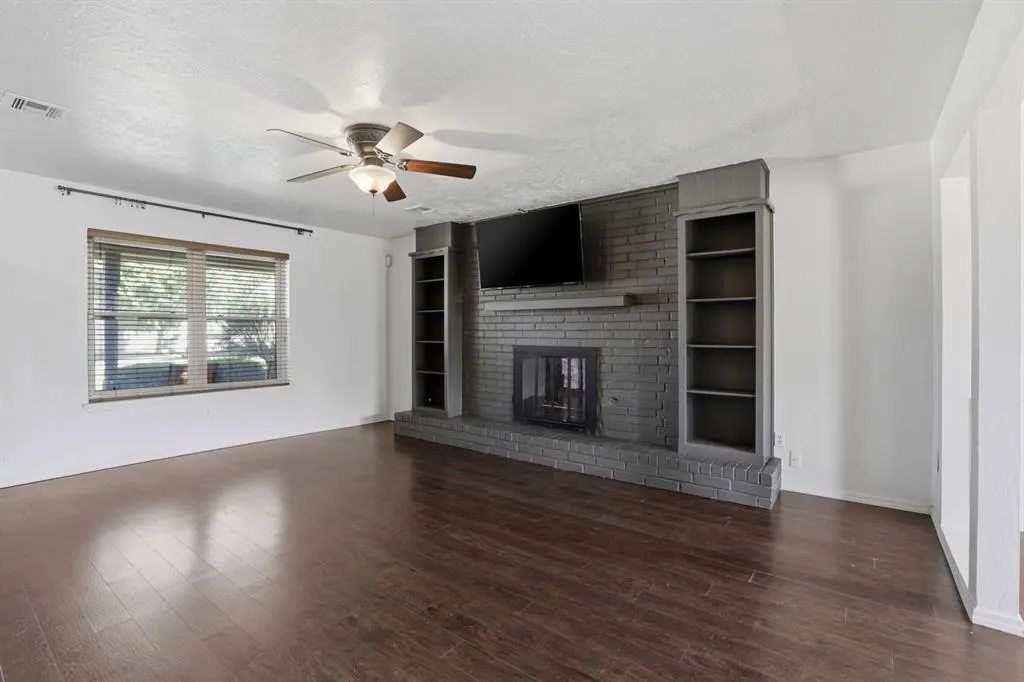 Photo 6 — 1525 Vulcan Circle, Edmond, OK 73003