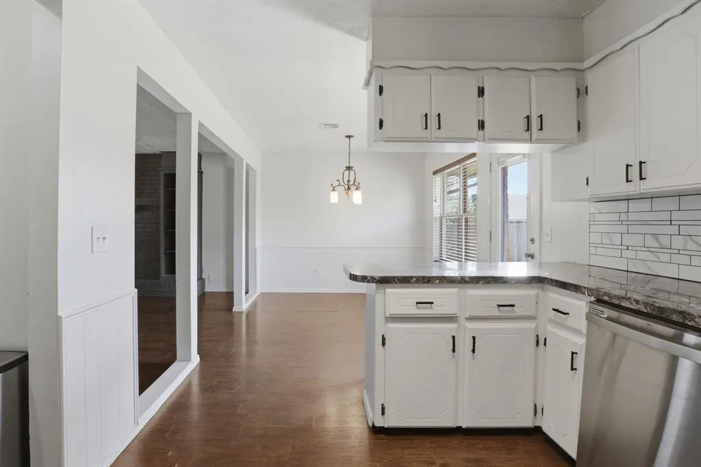Photo 12 — 1525 Vulcan Circle, Edmond, OK 73003