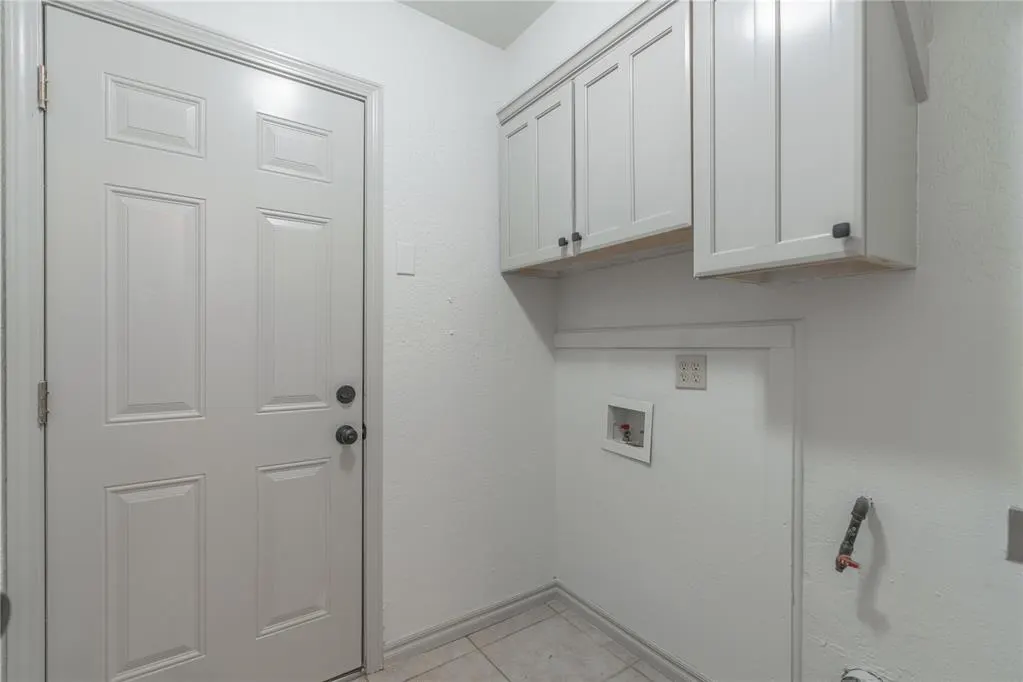 Photo 15 — 12521 Clarence Court, Oklahoma City, OK 73142