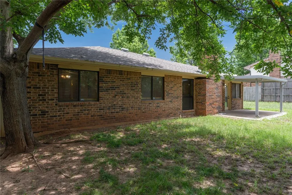 Photo 33 — 12521 Clarence Court, Oklahoma City, OK 73142