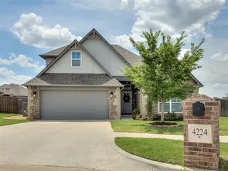 Sold home at 4224 NW 156th Court