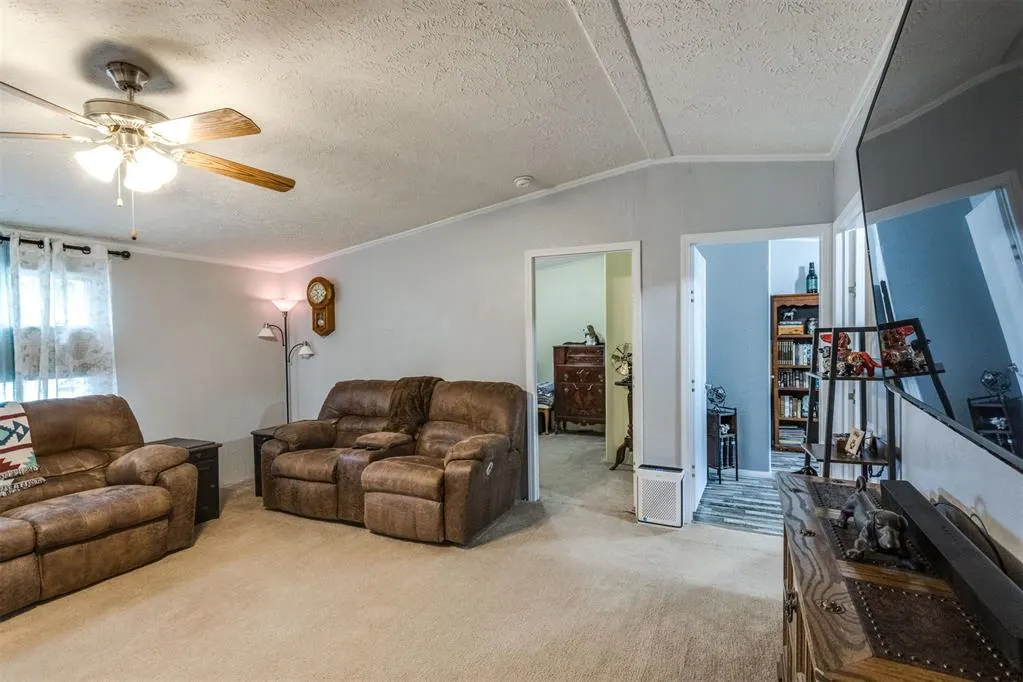 Photo 11 — 1710 N Ivey Lane, Tecumseh, OK 74873