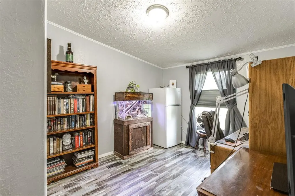 Photo 21 — 1710 N Ivey Lane, Tecumseh, OK 74873
