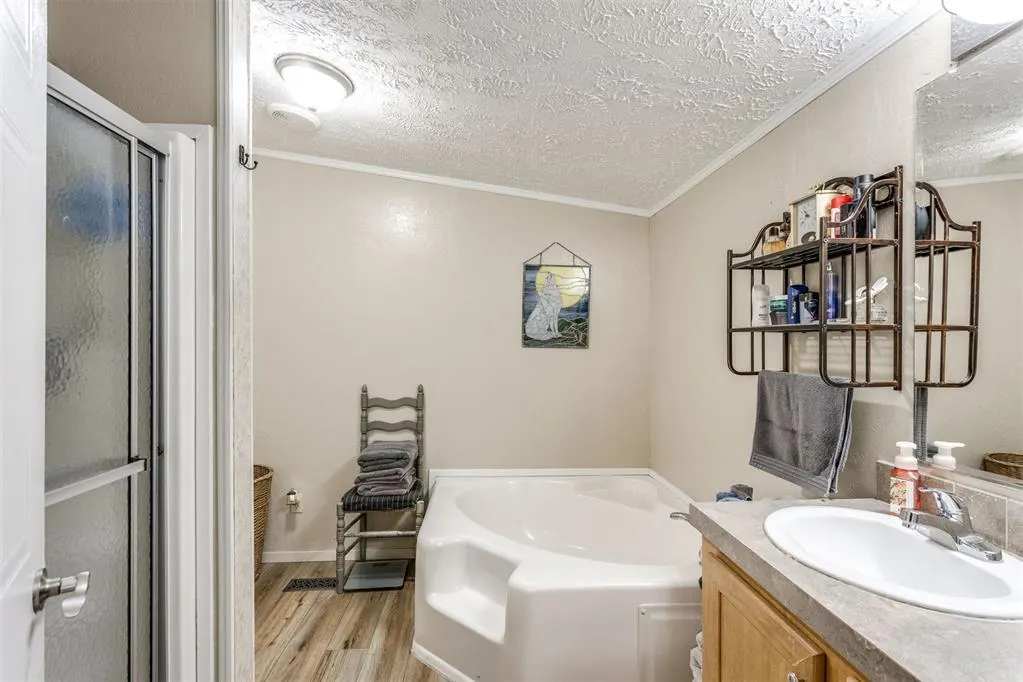 Photo 29 — 1710 N Ivey Lane, Tecumseh, OK 74873