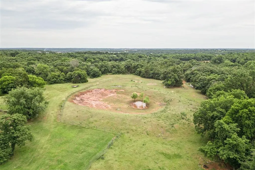 Photo 10 — 8700 E Covell Road, Arcadia, OK 73007