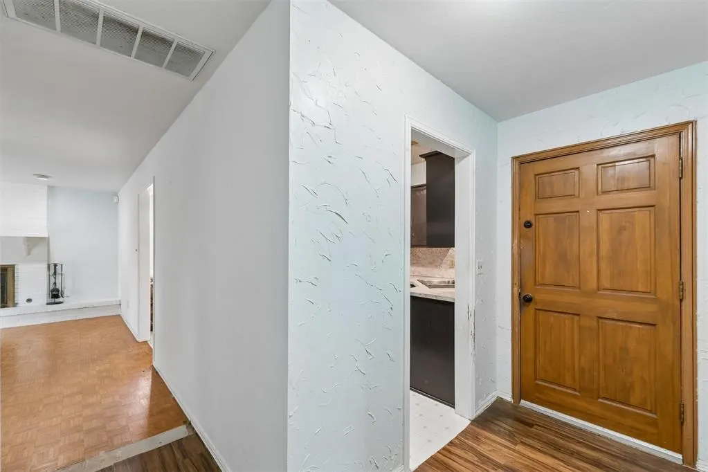 Photo 6 — 7512 NW 26th Street, Bethany, OK 73008