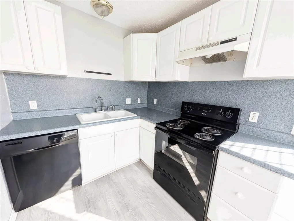 Photo 7 — 616 Lions Park Place, Midwest City, OK 73110