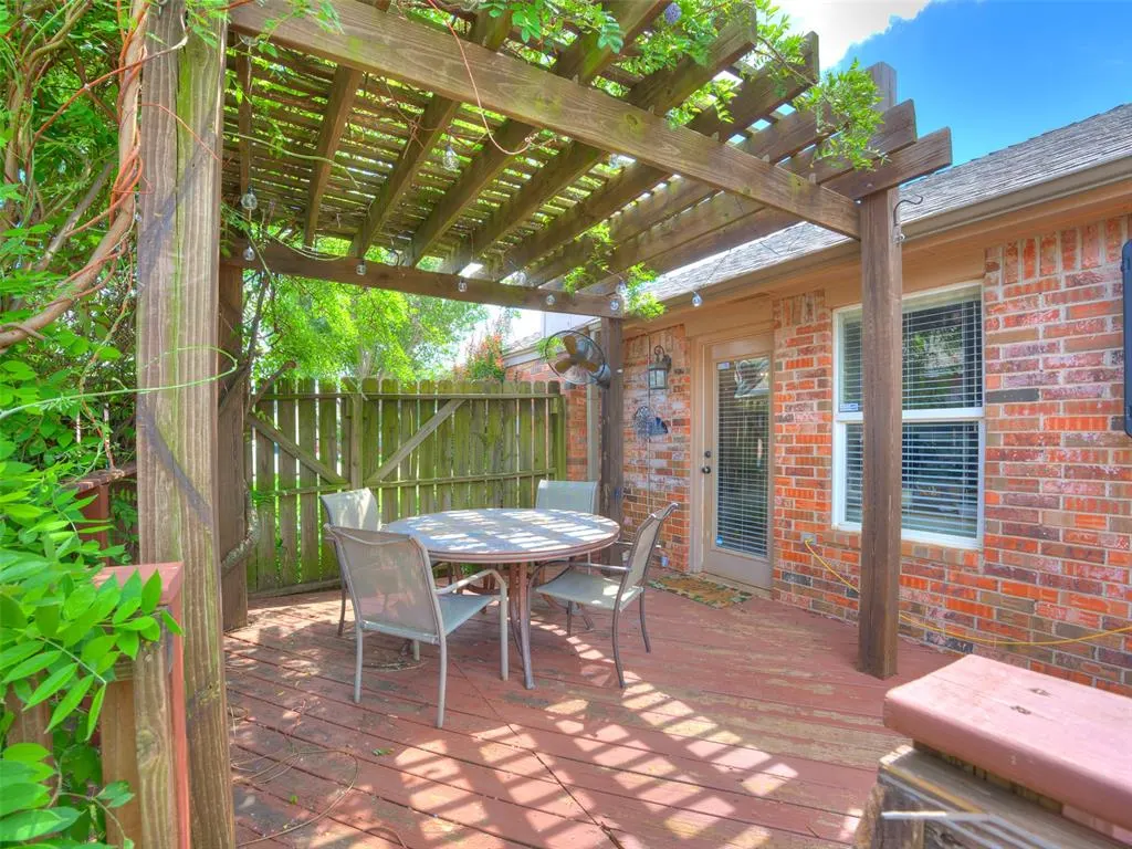 Photo 31 — 12413 NW 3rd Street, Yukon, OK 73099