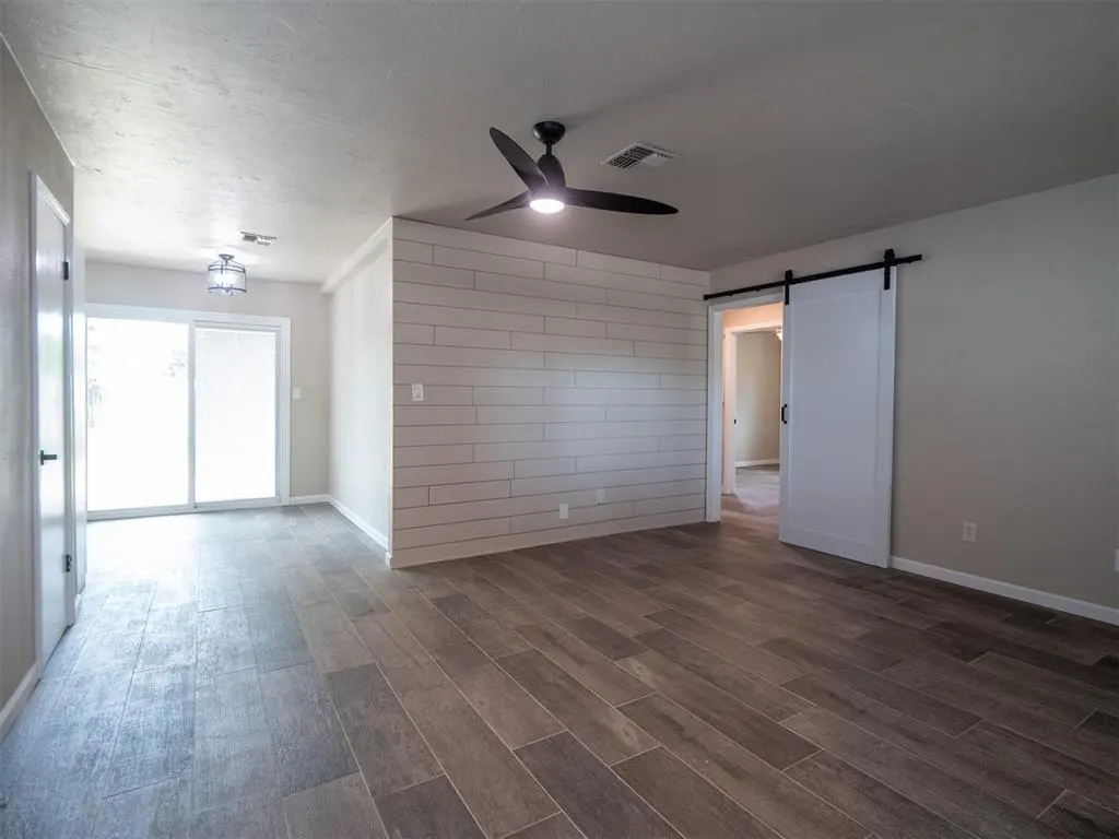 Photo 18 — 2303 N McKinley Avenue, Shawnee, OK 74804