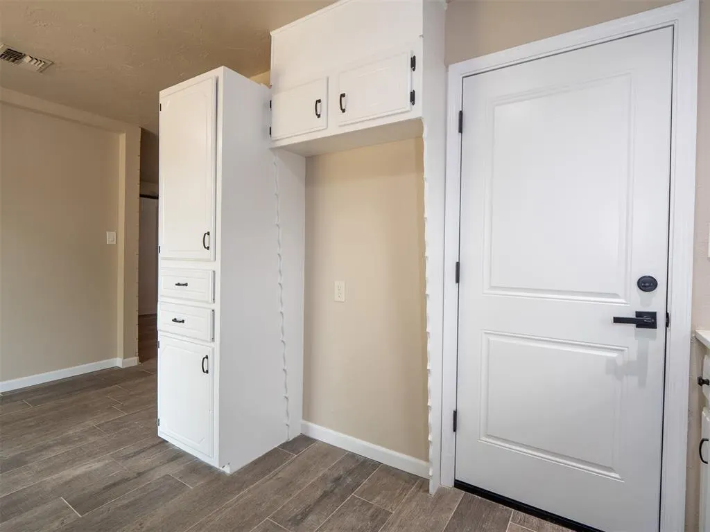 Photo 29 — 2303 N McKinley Avenue, Shawnee, OK 74804