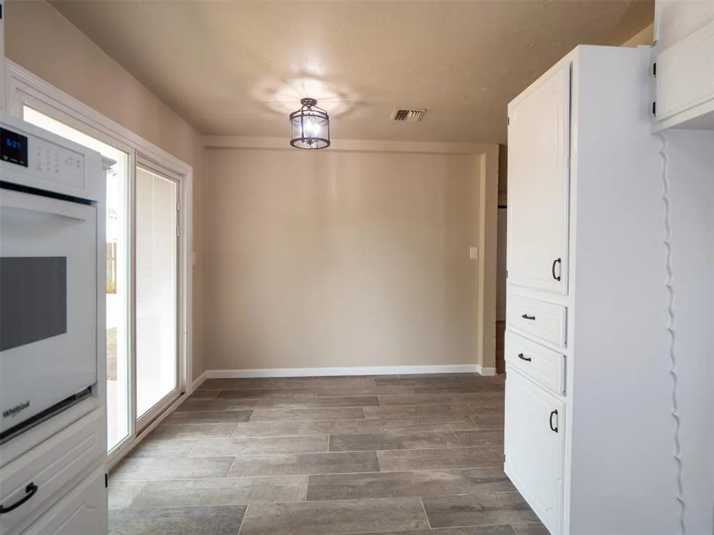 Photo 31 — 2303 N McKinley Avenue, Shawnee, OK 74804
