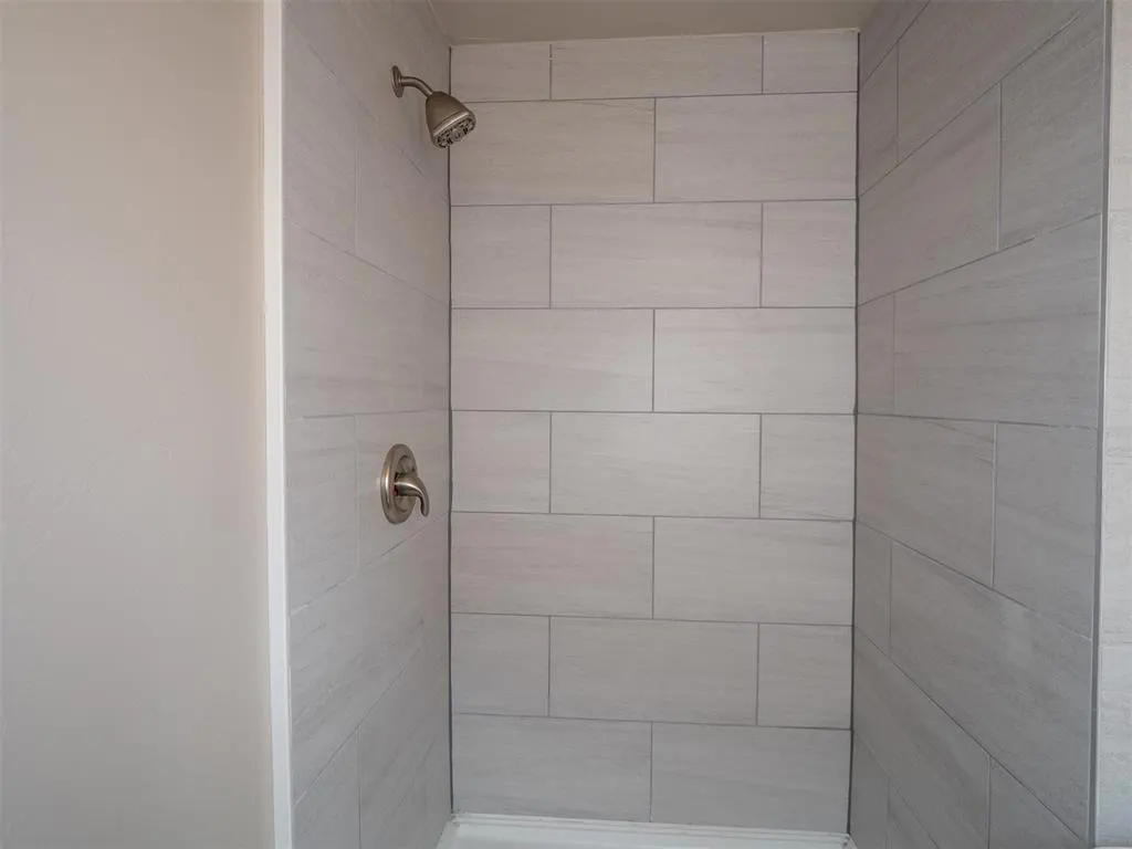 Photo 36 — 2303 N McKinley Avenue, Shawnee, OK 74804
