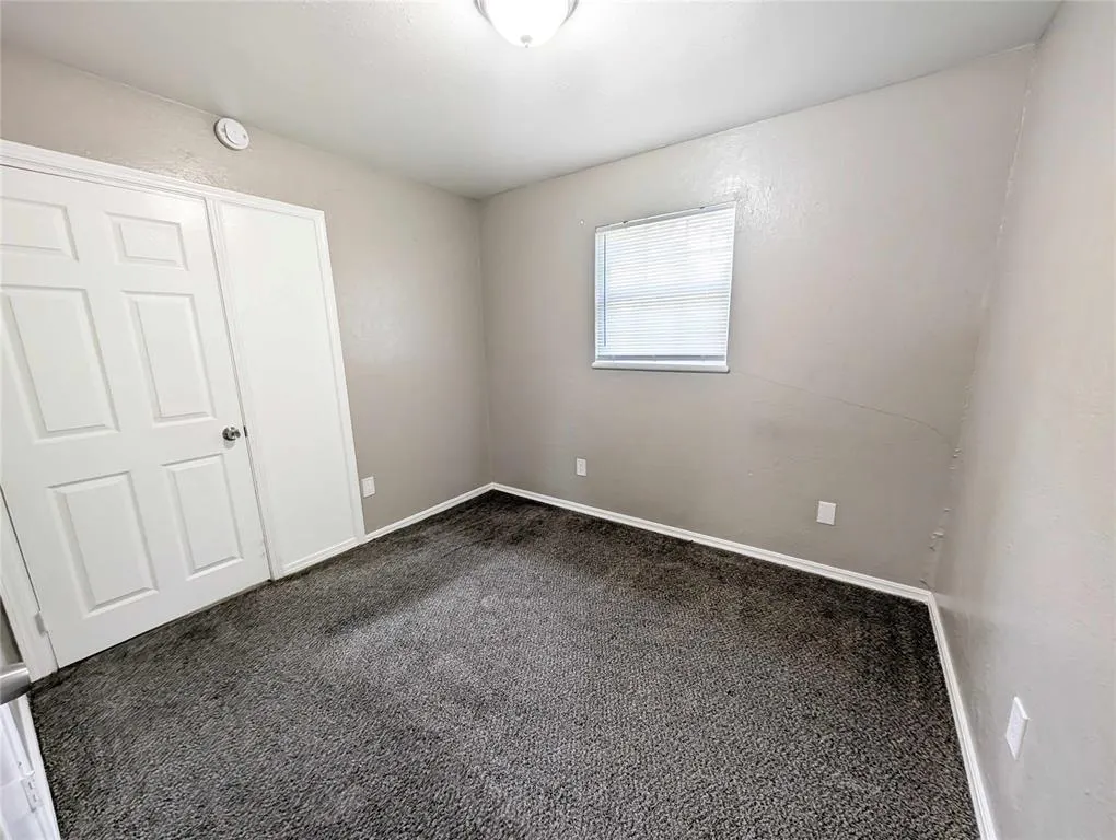 Photo 9 — 1025 Hoyt Avenue, Oklahoma City, OK 73114