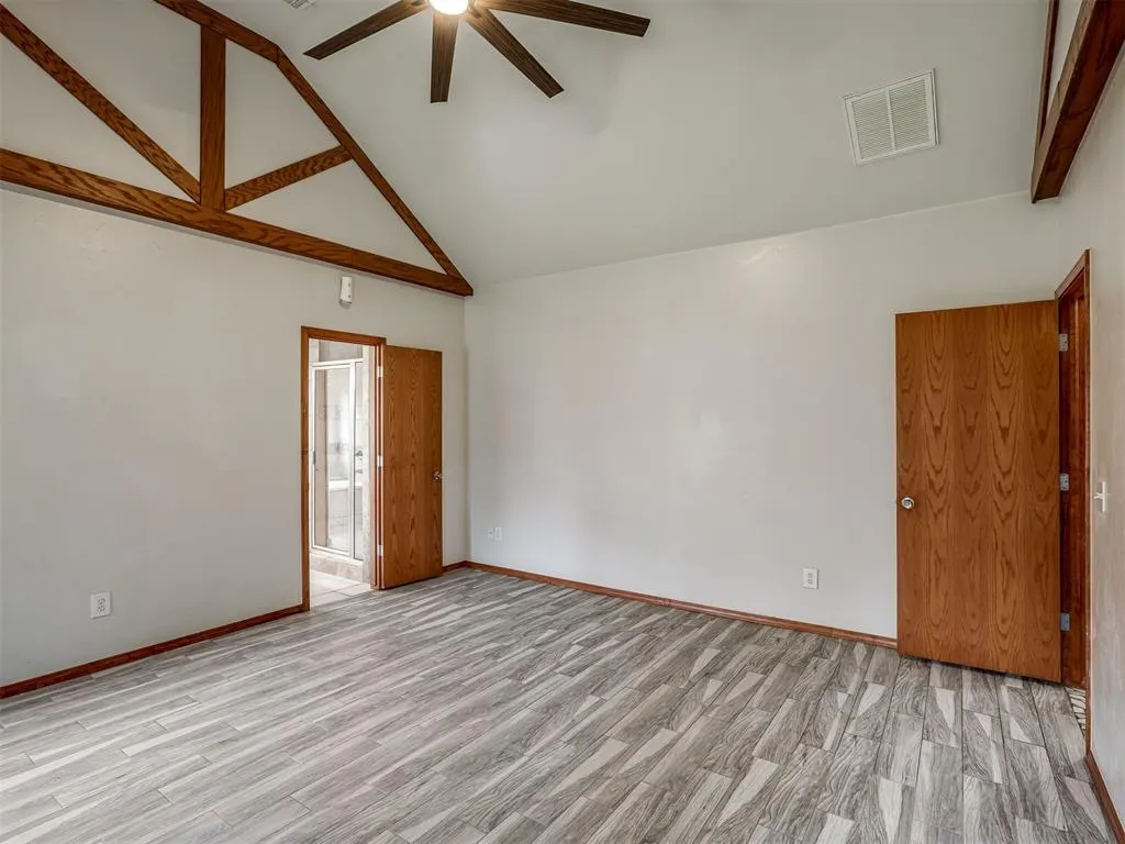 Photo 16 — 2413 E Karen Terrace, Mustang, OK 73064