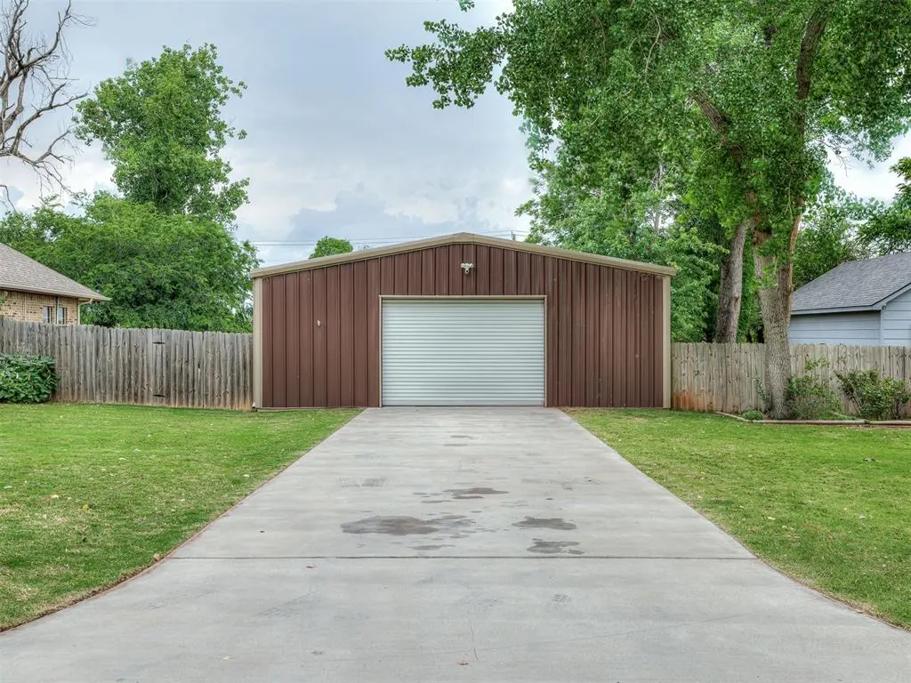 Photo 34 — 2413 E Karen Terrace, Mustang, OK 73064